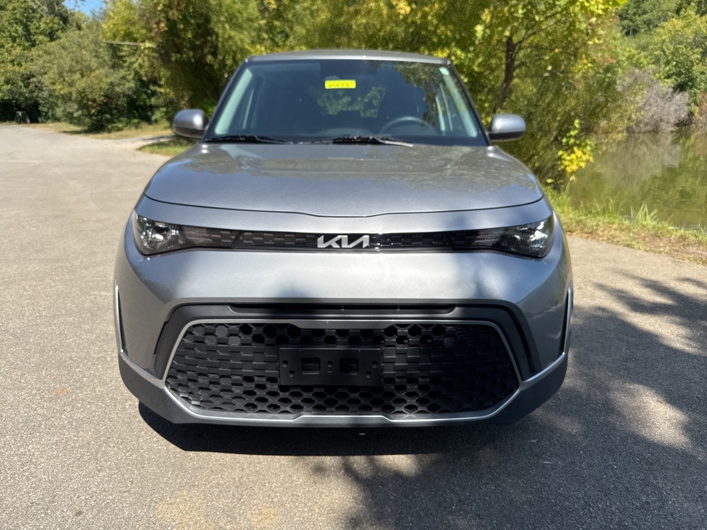 2024 Kia Soul LX photo 8