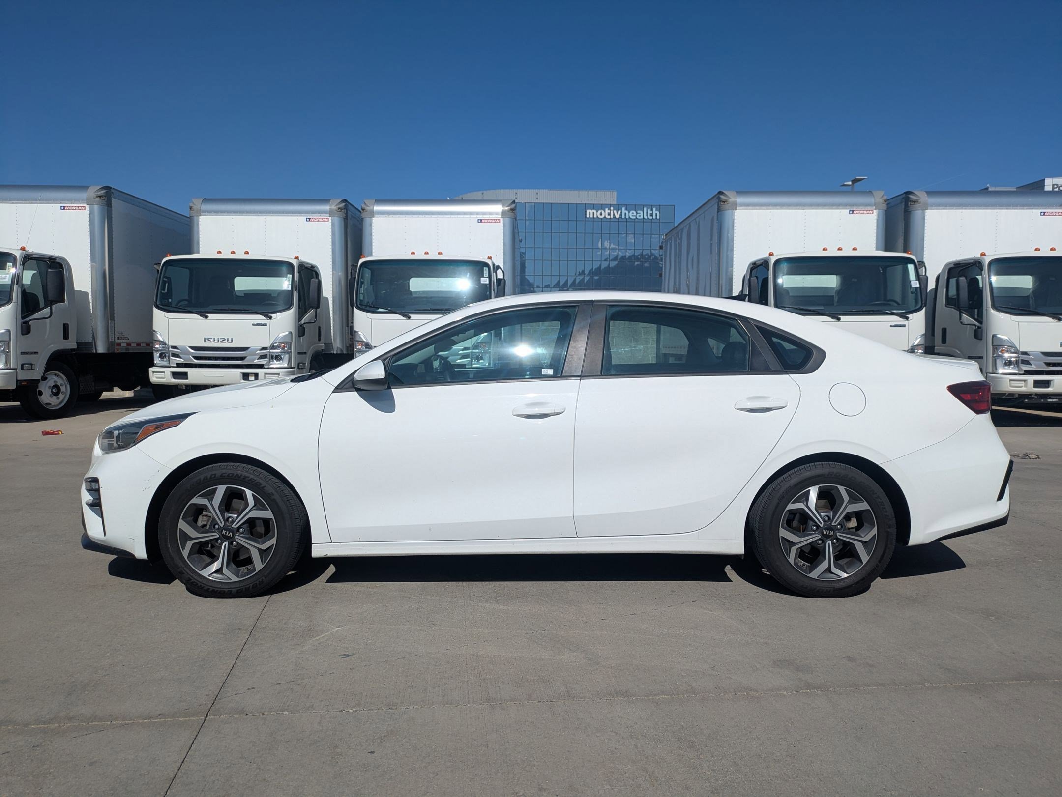 2019 Kia Forte LXS photo 2