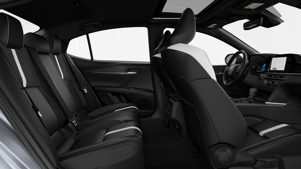 2026 Toyota Camry SE photo 20