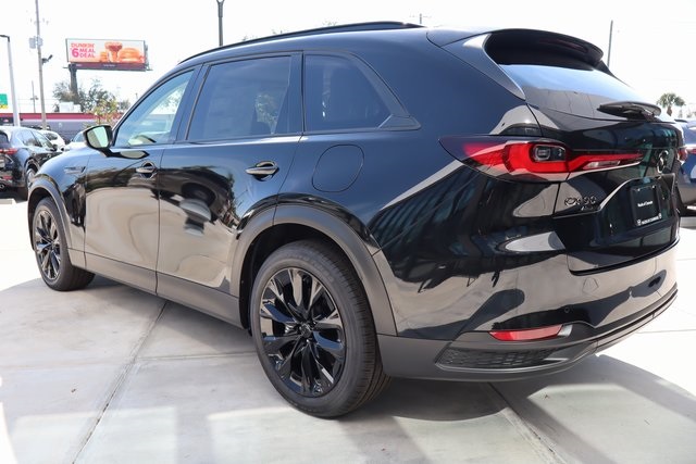 2026 Mazda CX-90 3.3 Turbo Premium photo 2