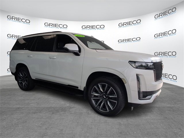 2022 Cadillac Escalade Sport's photo