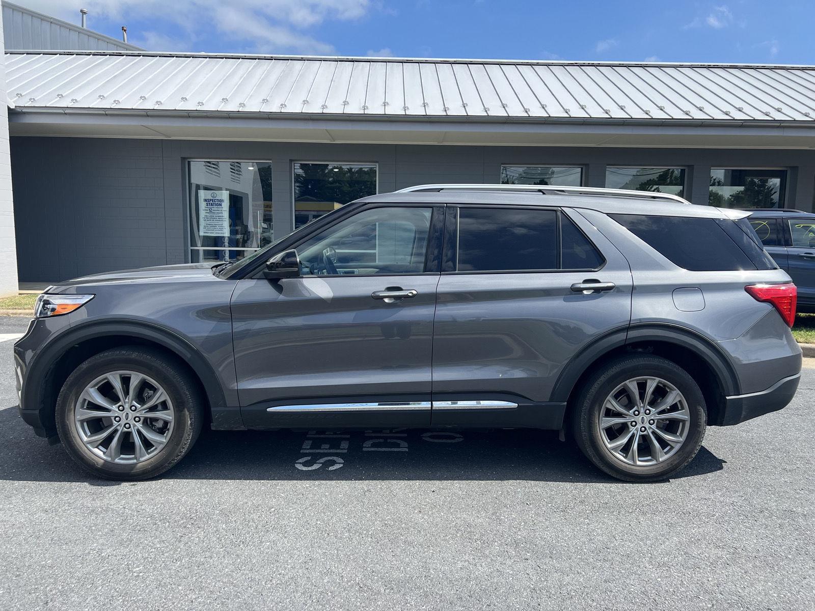 2022 Ford Explorer Limited photo 3