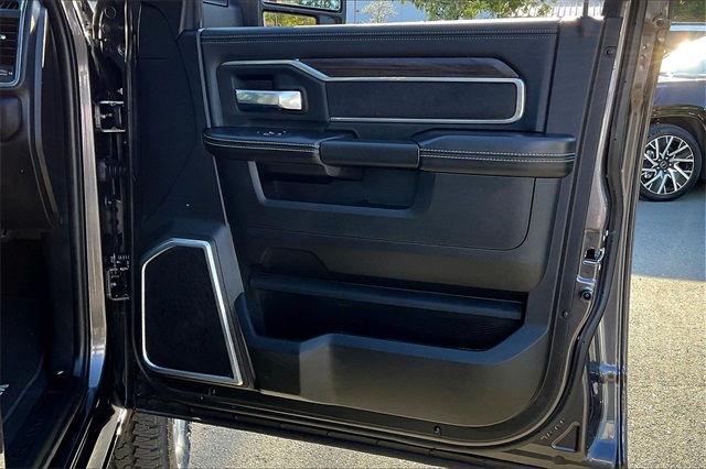2025 Ram 3500 Laramie photo 22