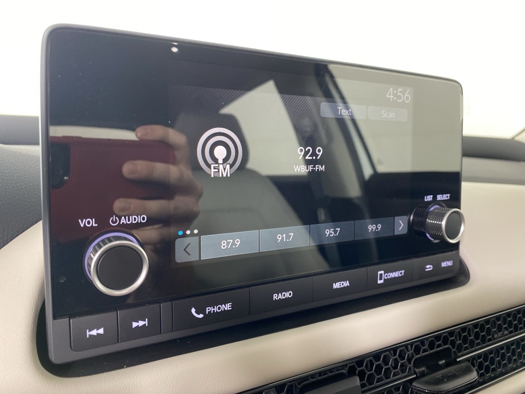 2023 Honda HR-V LX photo 16