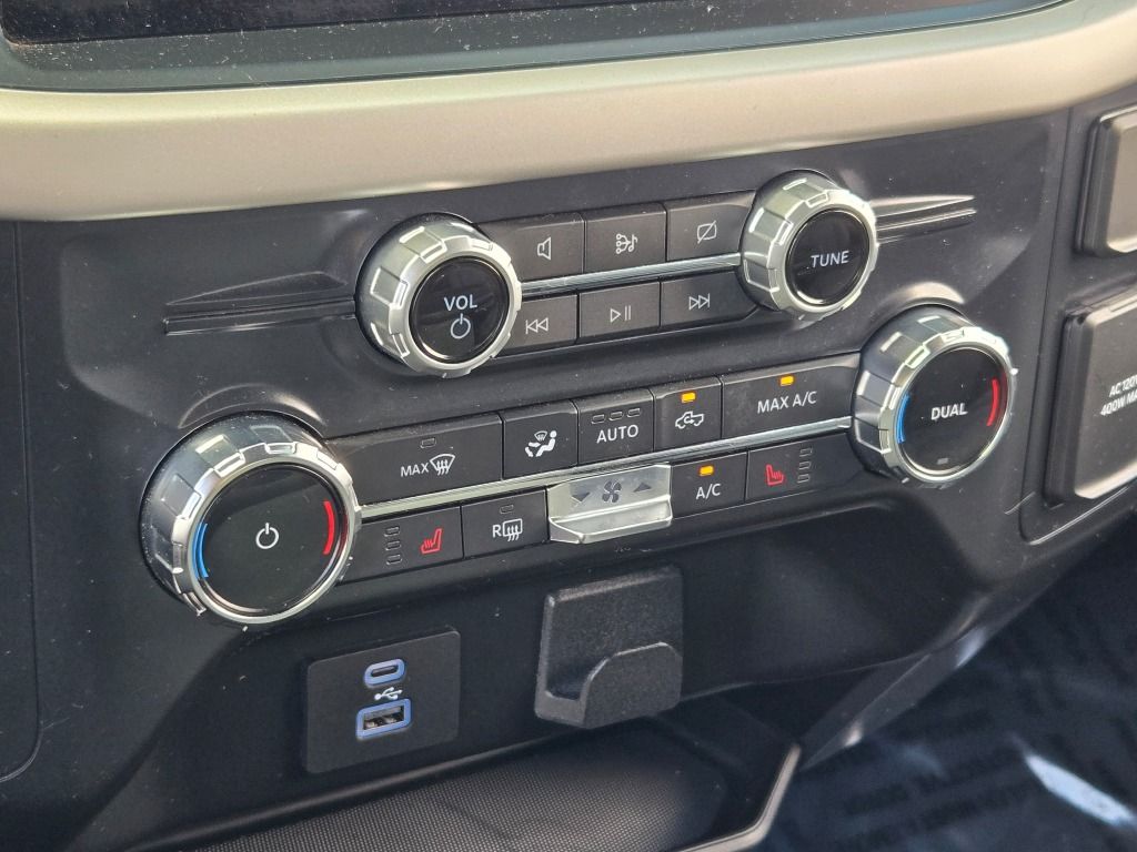 2022 Ford F-150 XLT photo 25