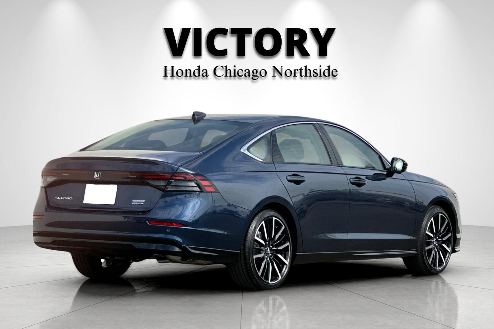 2025 Honda Accord Hybrid Touring photo 5