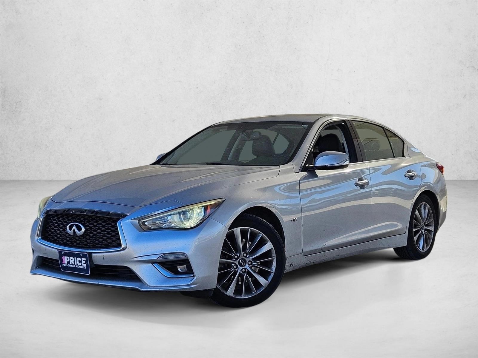 2018 INFINITI Q50 LUXE's photo
