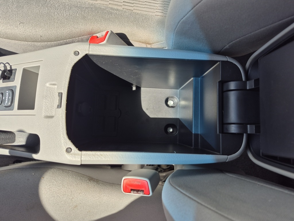 2012 Toyota RAV4 Base photo 27
