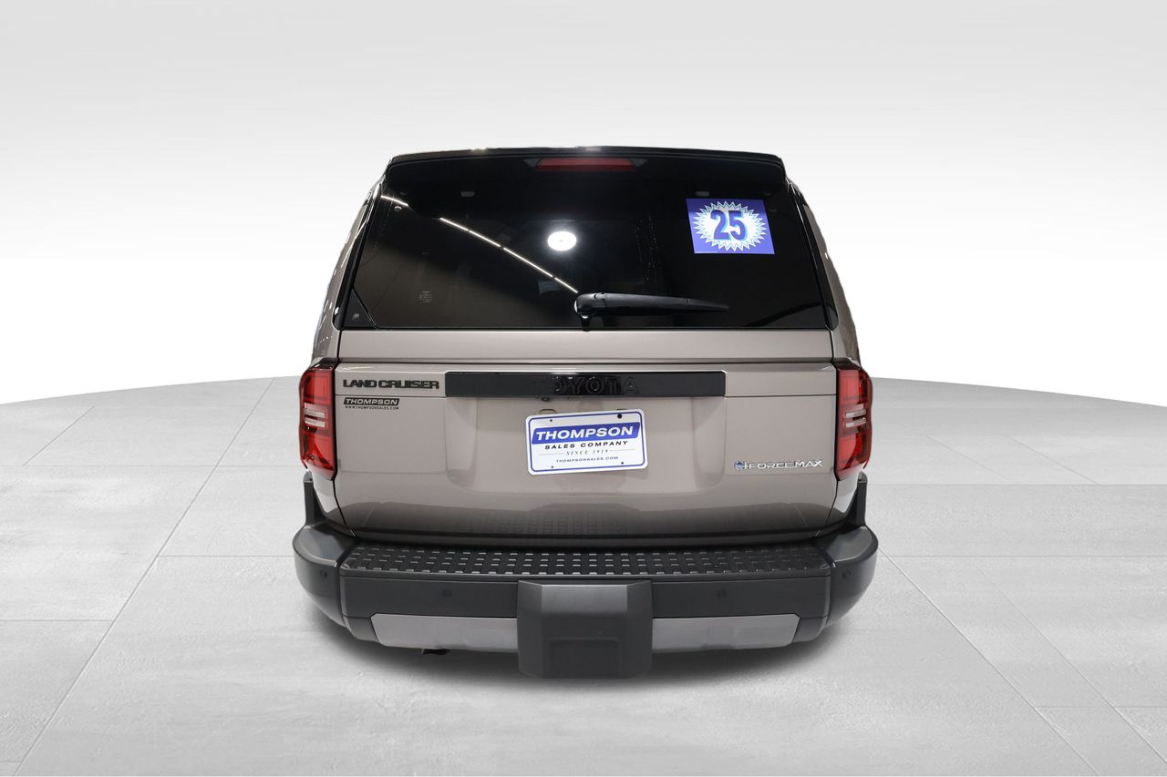 2025 Toyota Land Cruiser Base photo 3