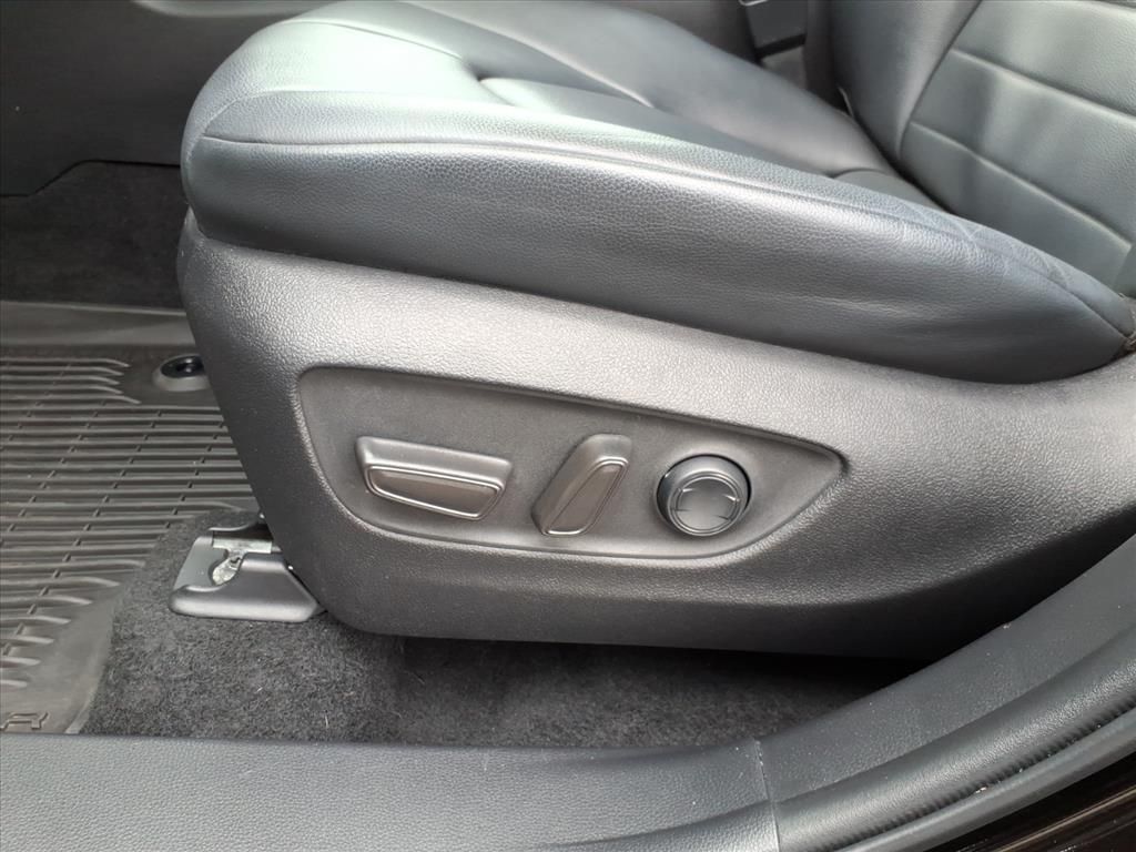 2022 TOYOTA HIGHLANDER - Image 10