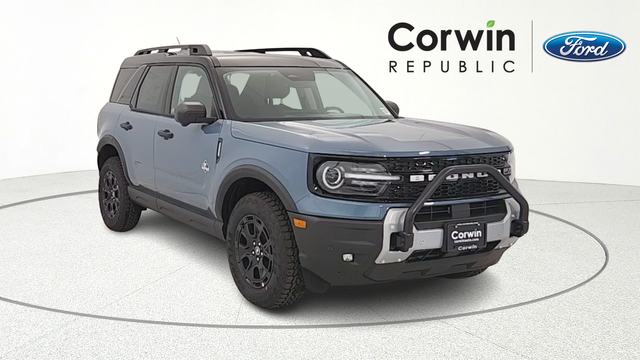 2025 Ford Bronco Sport Outer Banks's photo