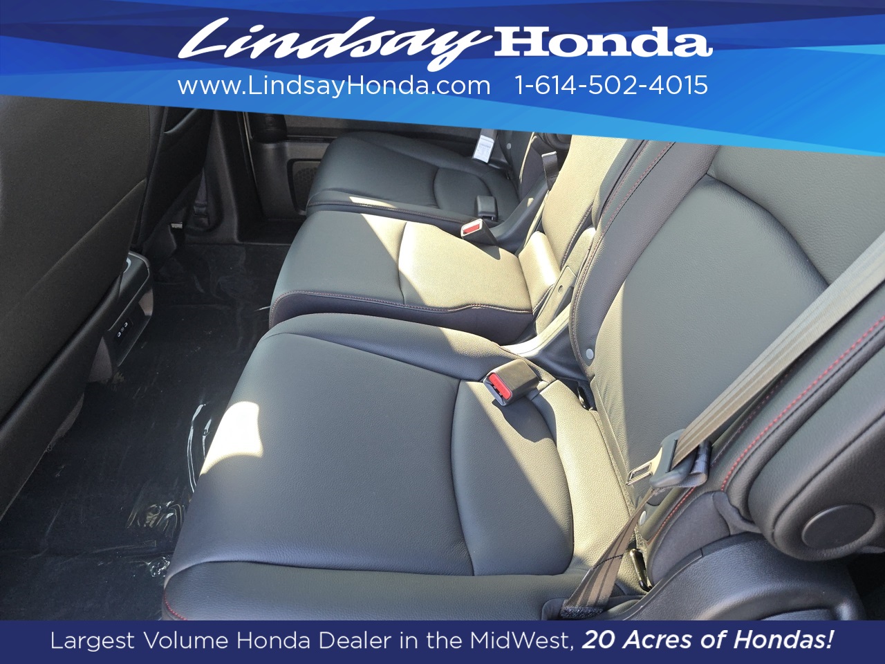 2026 Honda Odyssey photo 8