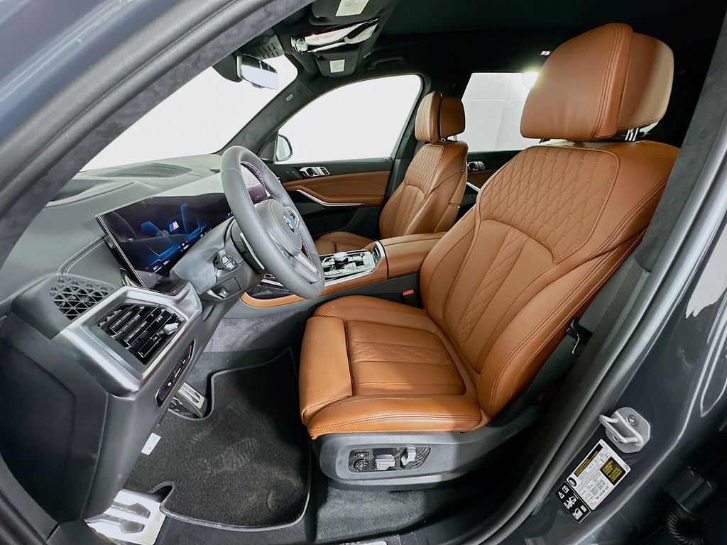 2026 Bmw X7 M60i photo 16