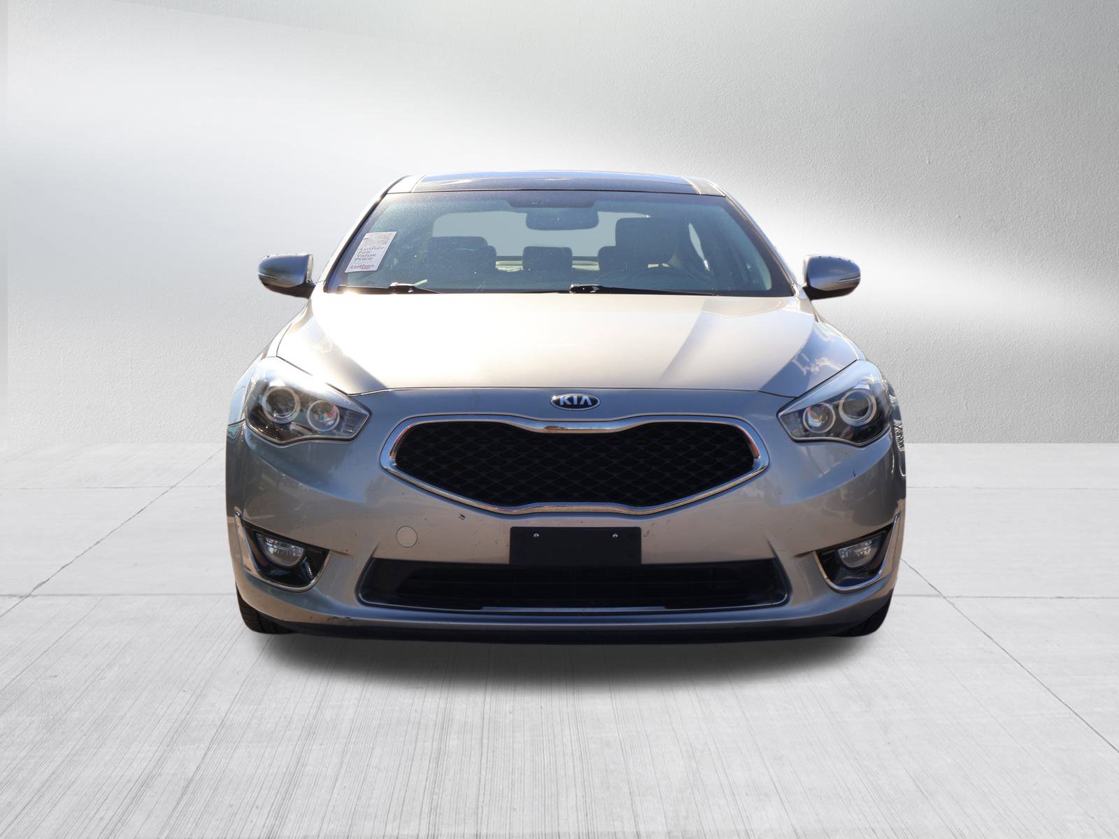 Used 2015 Kia Cadenza Premium with VIN KNALN4D75F5169713 for sale in Kansas City