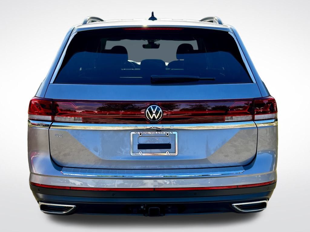 2026 Volkswagen Atlas SE Technology photo 3