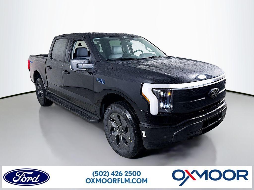 2025 Ford F-150 Lightning Flash's photo
