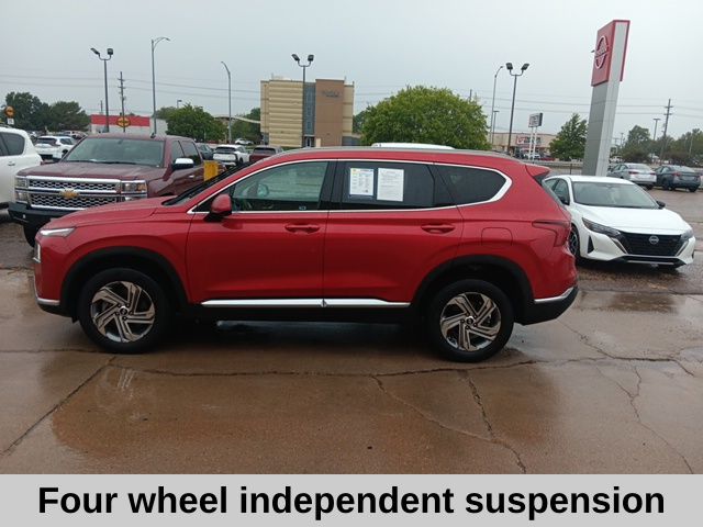 2022 Hyundai Santa Fe SEL photo 3