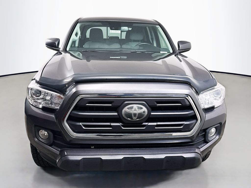 2019 Toyota Tacoma SR5 photo 2