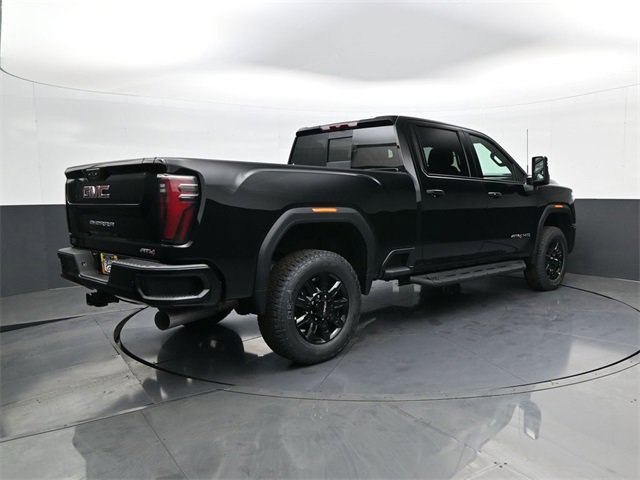2026 Gmc Sierra 2500 HD AT4 photo 2