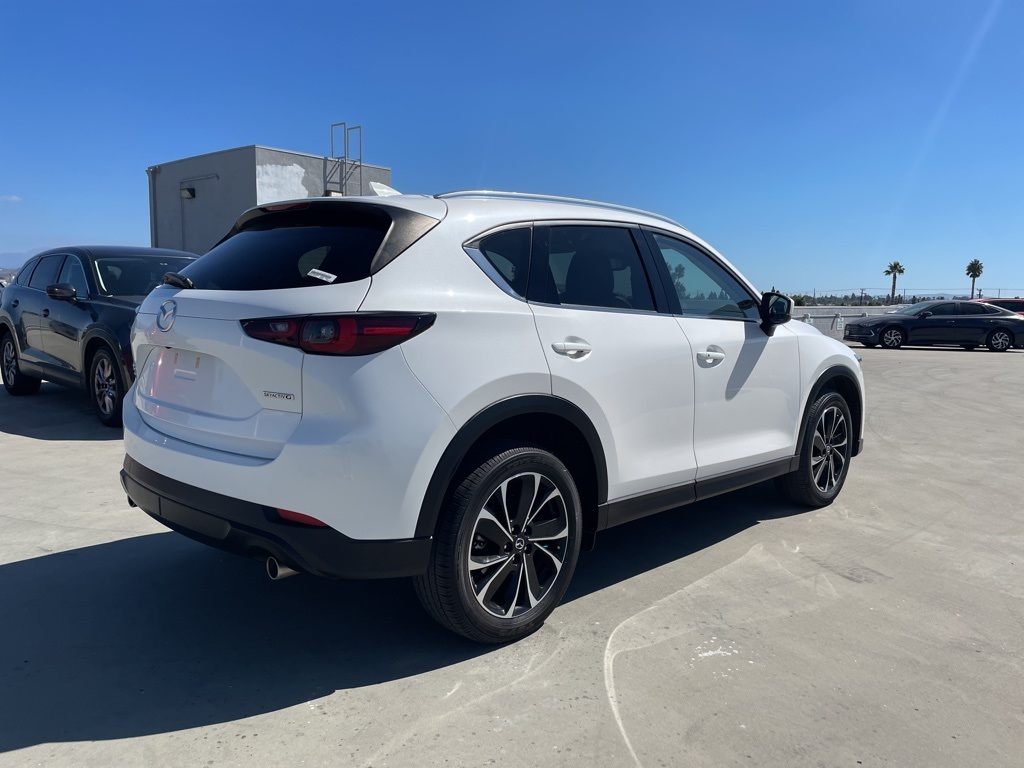 2022 Mazda CX-5 2.5 Premium Plus photo 2