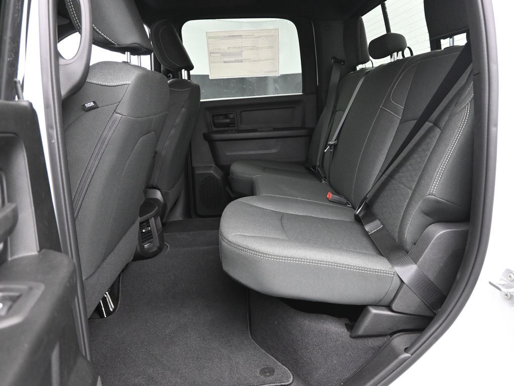 2026 Ram 2500 Tradesman photo 7