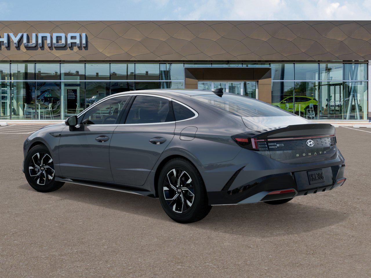 2025 Hyundai Sonata SEL photo 5