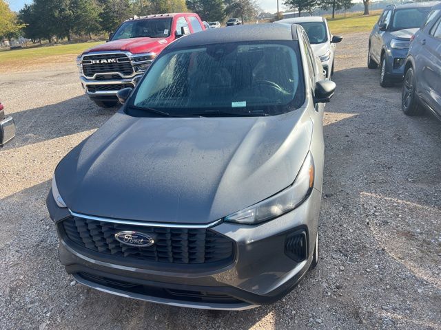 2026 Ford Escape Active photo 2