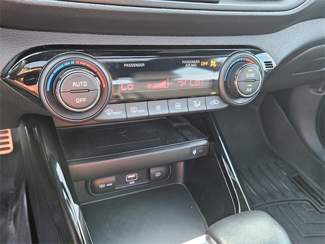 2023 Kia Forte GT-Line photo 21