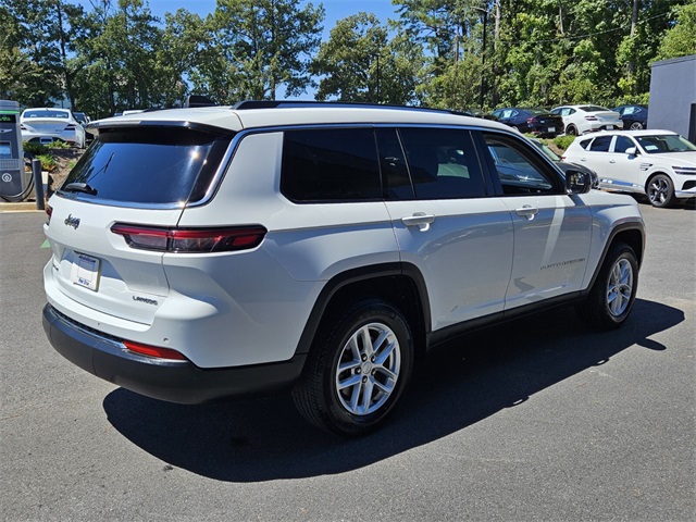 2023 Jeep Grand Cherokee Laredo photo 12