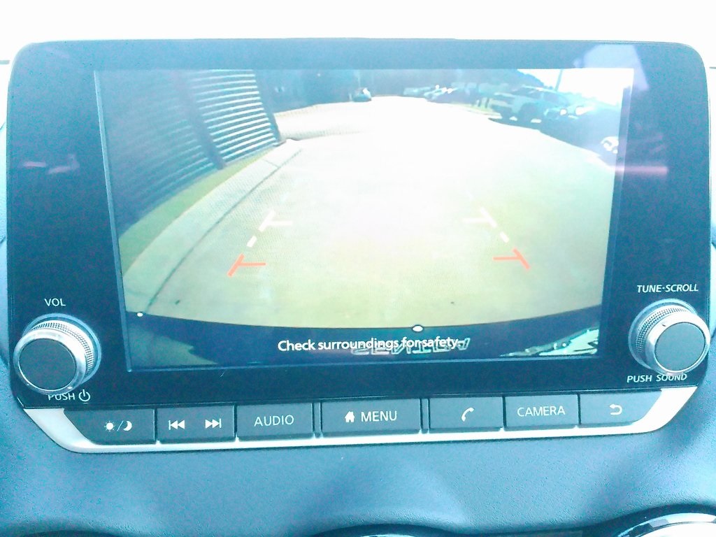 2025 Nissan Sentra SV photo 30