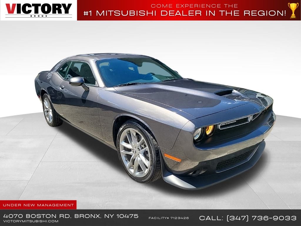 2023 Dodge Challenger GT photo 3