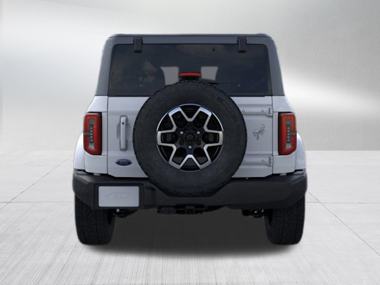 2025 Ford Bronco Outer Banks photo 4