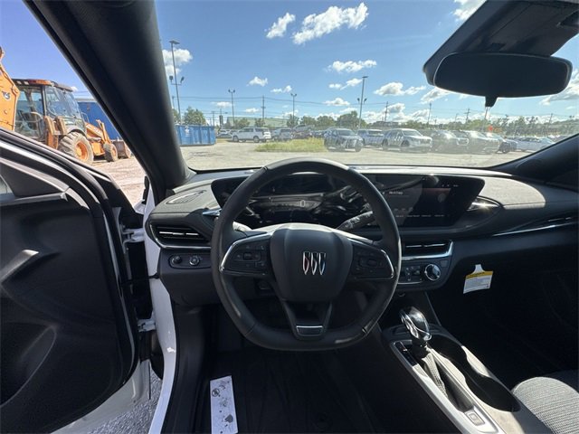 2025 Buick Envista Preferred photo 14