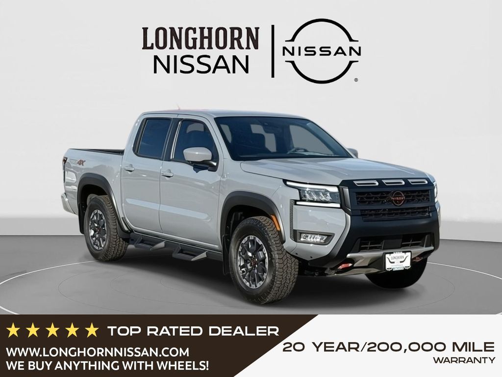 2026 Nissan Frontier PRO-4X's photo