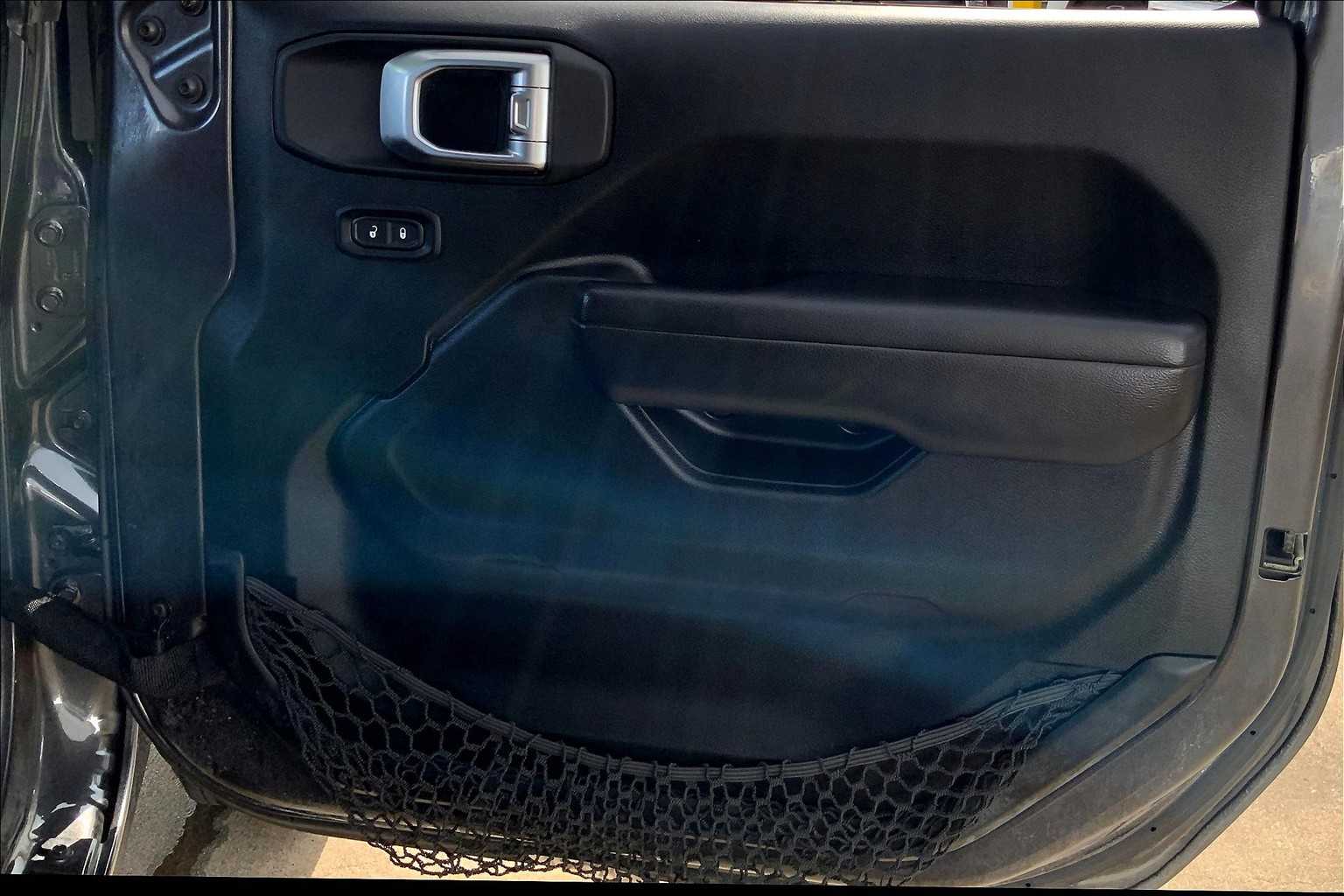 2018 Jeep Wrangler Sport S photo 20