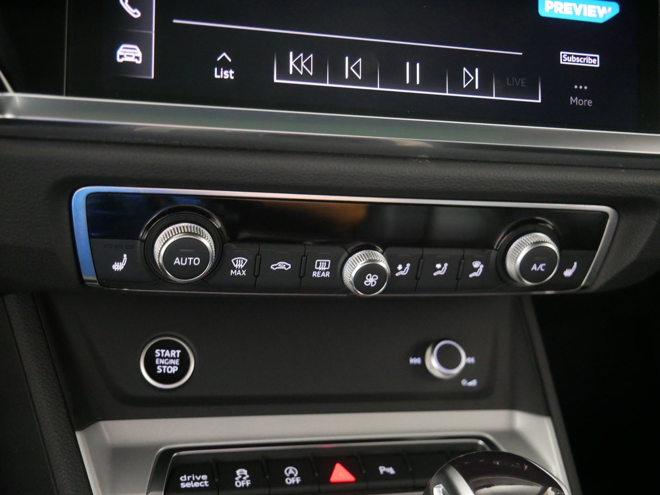 2024 Audi Q3 S line Premium photo 22