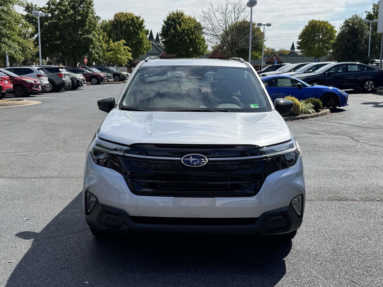 2025 Subaru Forester Touring photo 6