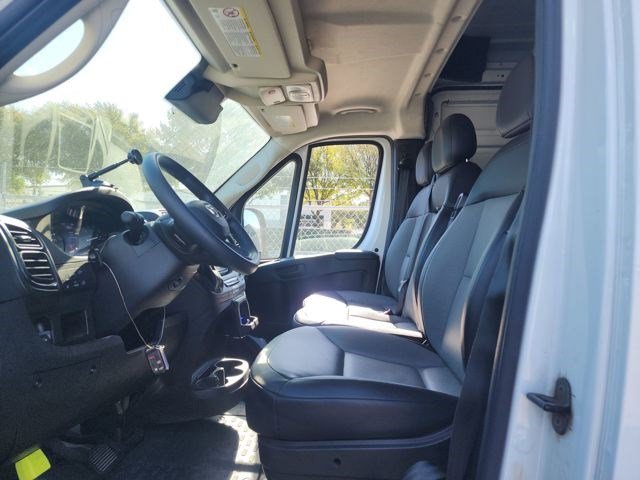2023 Ram ProMaster 2500 photo 3