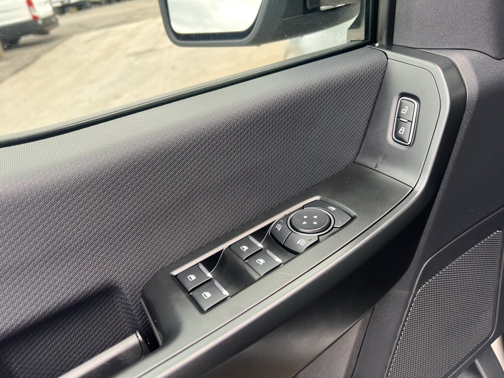 2025 Ford F-150 STX photo 15