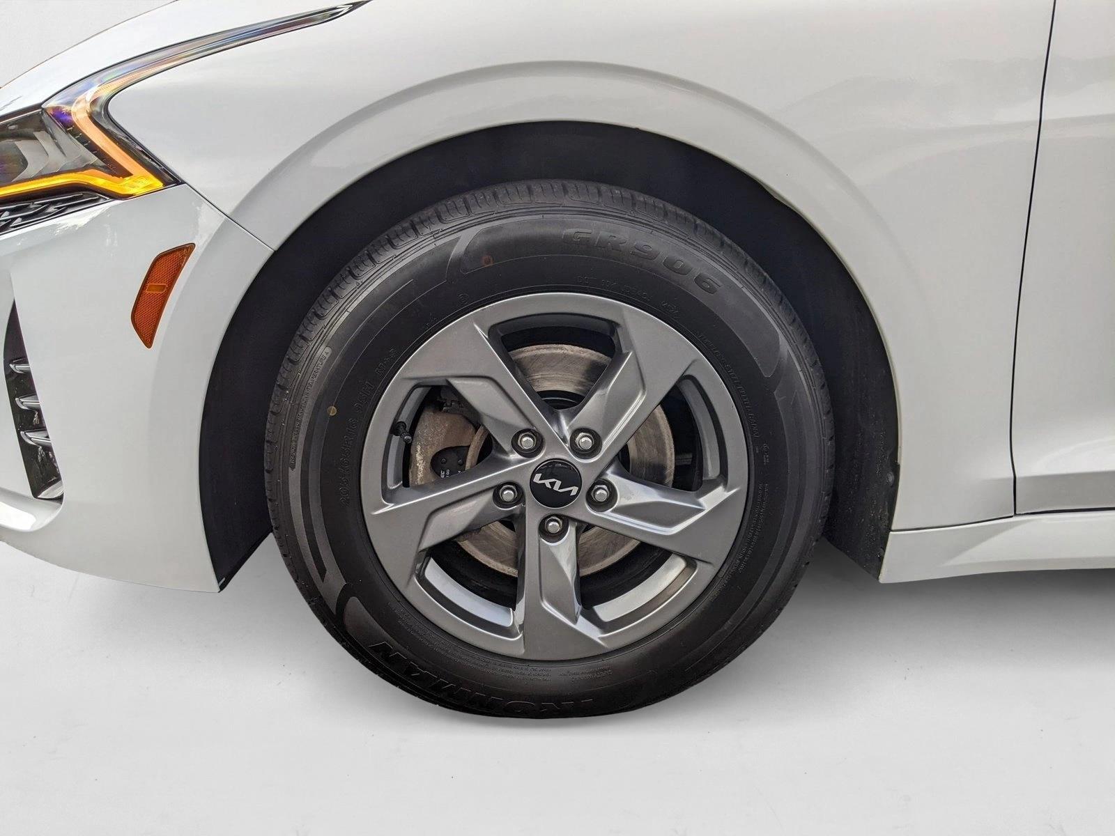 2023 Kia K5 LXS photo 24