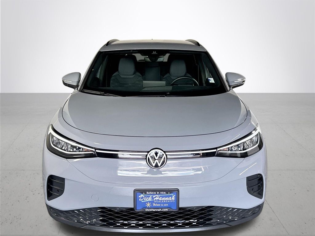 2021 Volkswagen ID.4 Pro photo 3