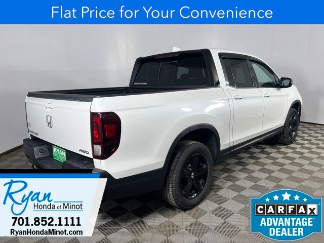 2021 Honda Ridgeline Black Edition photo 2