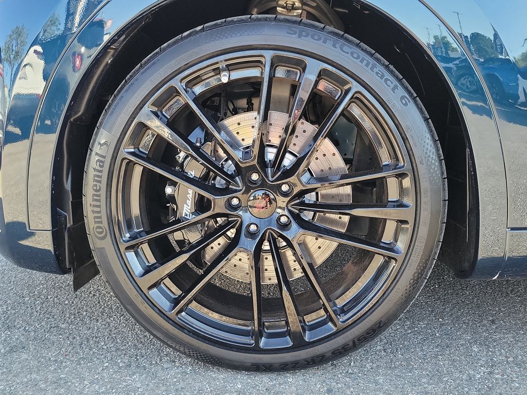 2024 Maserati Levante Trofeo photo 3