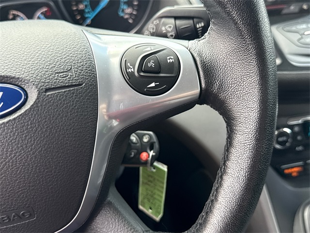 2015 Ford Escape SE photo 17