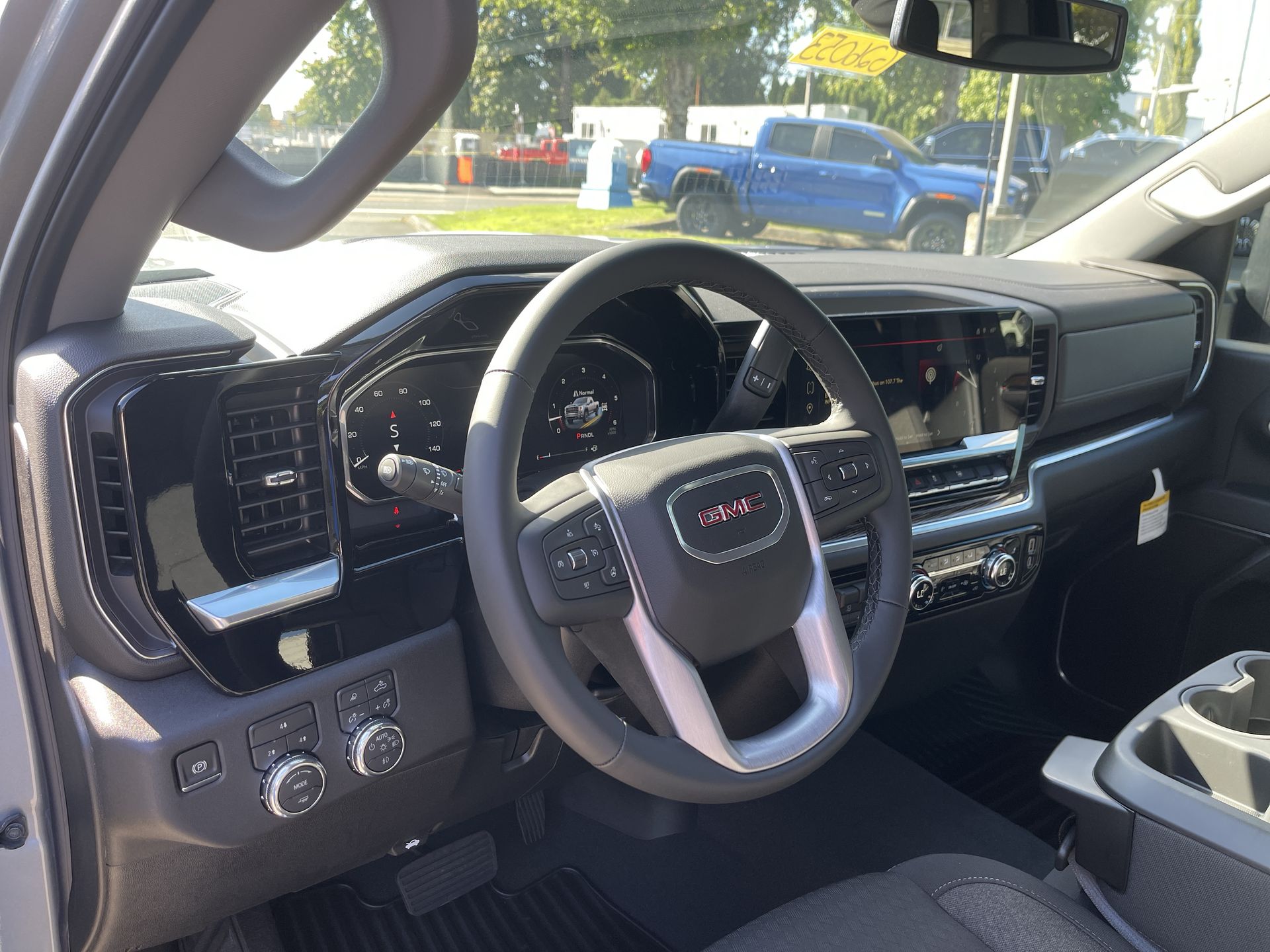 2026 Gmc Sierra 2500 HD SLE photo 10