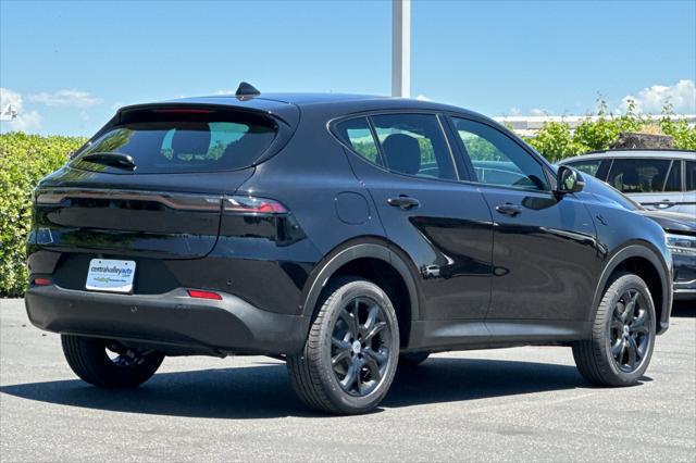 2024 Dodge Hornet GT photo 4