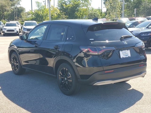 2026 Honda HR-V Sport photo 2