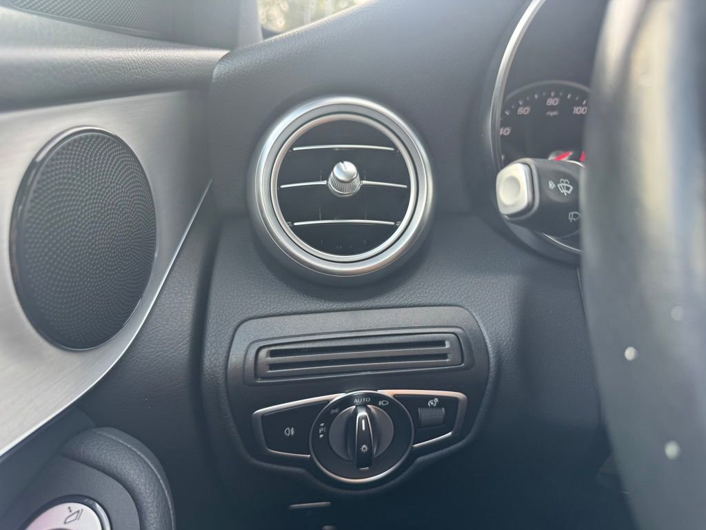 2022 Mercedes Benz GLC 300 4MATIC photo 14