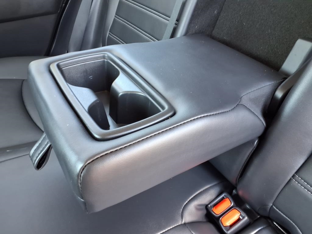 2022 Toyota RAV4 XLE Premium photo 11