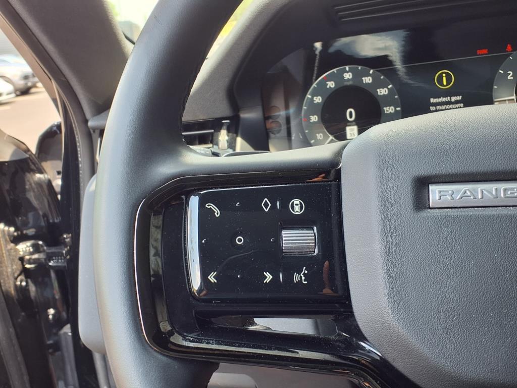 2024 Land Rover Range Rover Evoque Dynamic SE photo 16